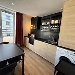 Residence Issy Apartment Issy-les-Moulineaux