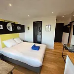 Residence Issy *