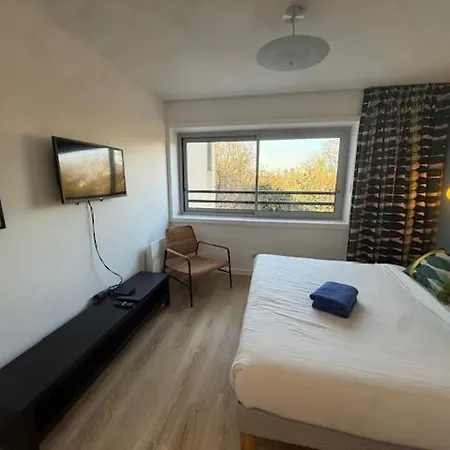 Residence Issy Issy-les-Moulineaux