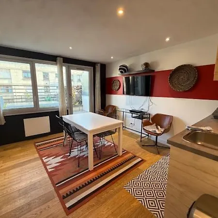 Residence Issy Apartament Issy-les-Moulineaux