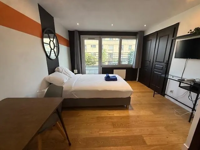 Residence Issy Apartamento