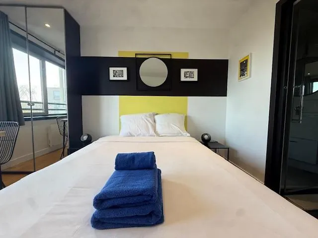 Residence Issy Apartamento