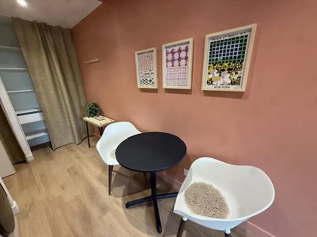 Residence Issy Apartamento *